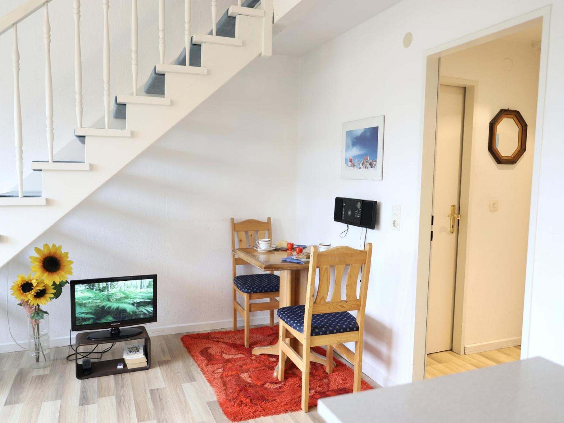 Einfach Eingerichtete Masionettewohnung. Westerland Kültér fotó